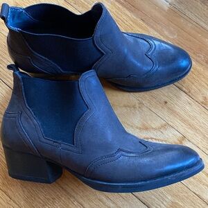 Bussola Alameda Alma Silk Nubuck Iron Gray Leather Ankle Boots sz 39